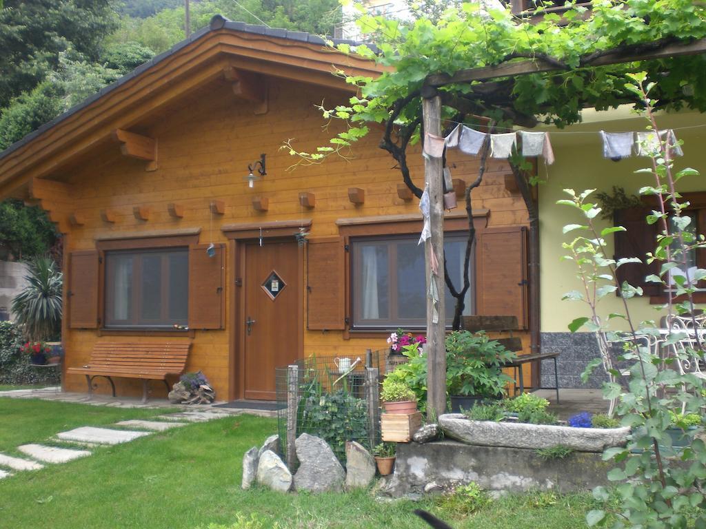Pera Rionda Bed & Breakfast Caprie Exterior photo