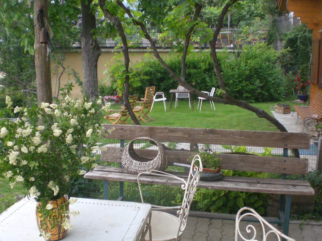 Pera Rionda Bed & Breakfast Caprie Exterior photo