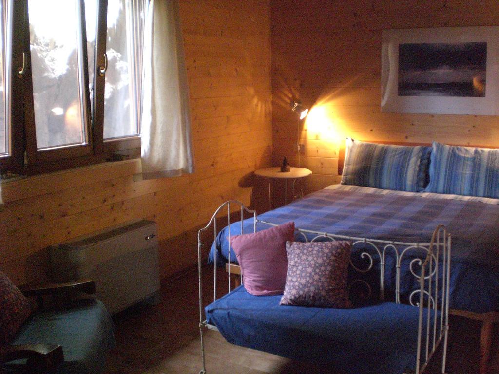 Pera Rionda Bed & Breakfast Caprie Exterior photo